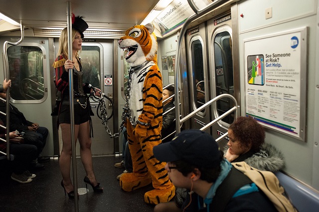 883165_10150351045939999_613949882_o