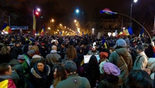 image-2014-11-16-18579291-0-protest-kiseleff