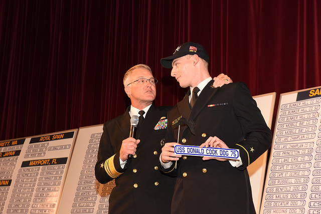 16402581132_be98594ae5_z